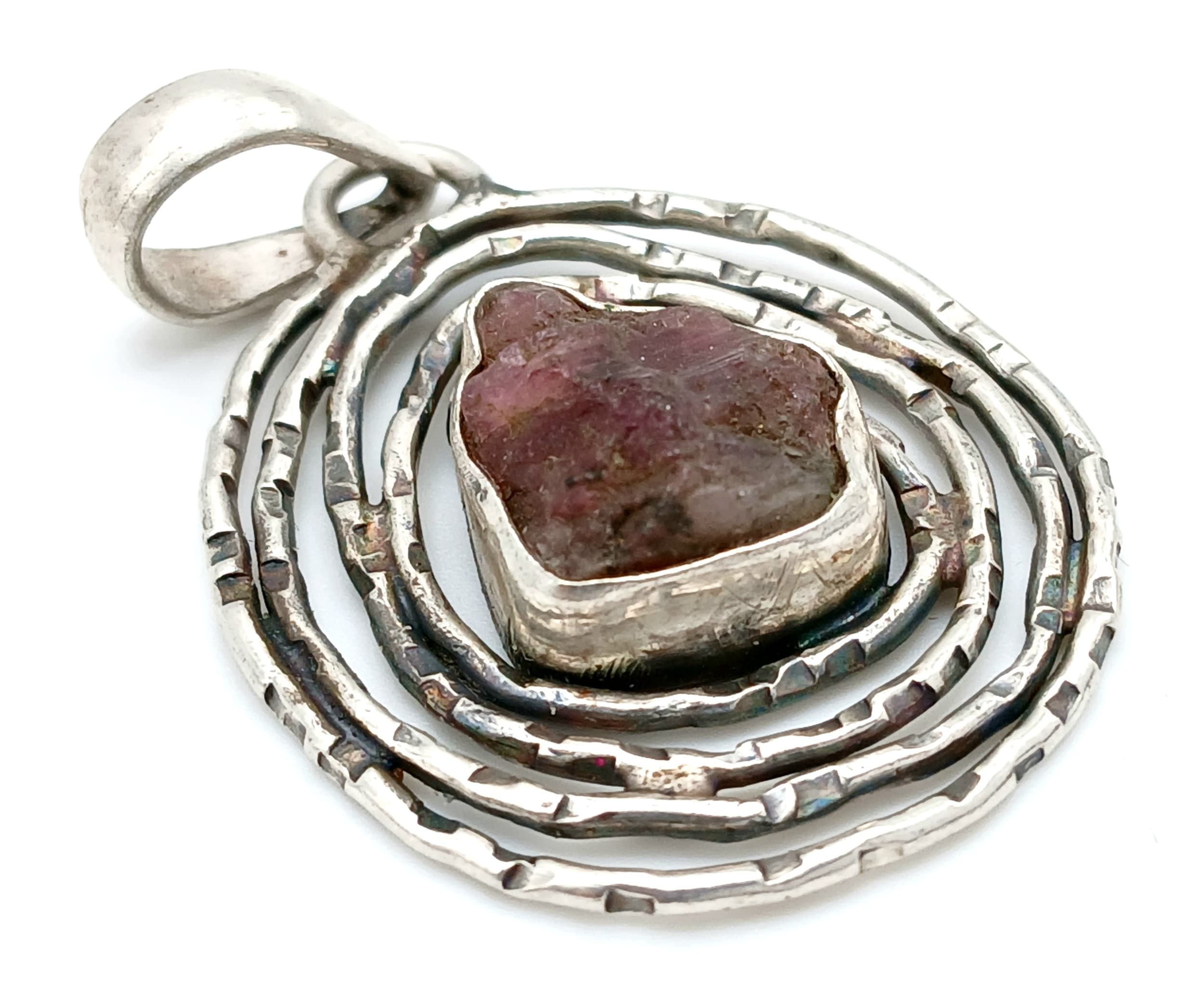 A large 925 Silver Stone Set Pendant. Approx 3cm x 2.5cm. 5.68g total weight.