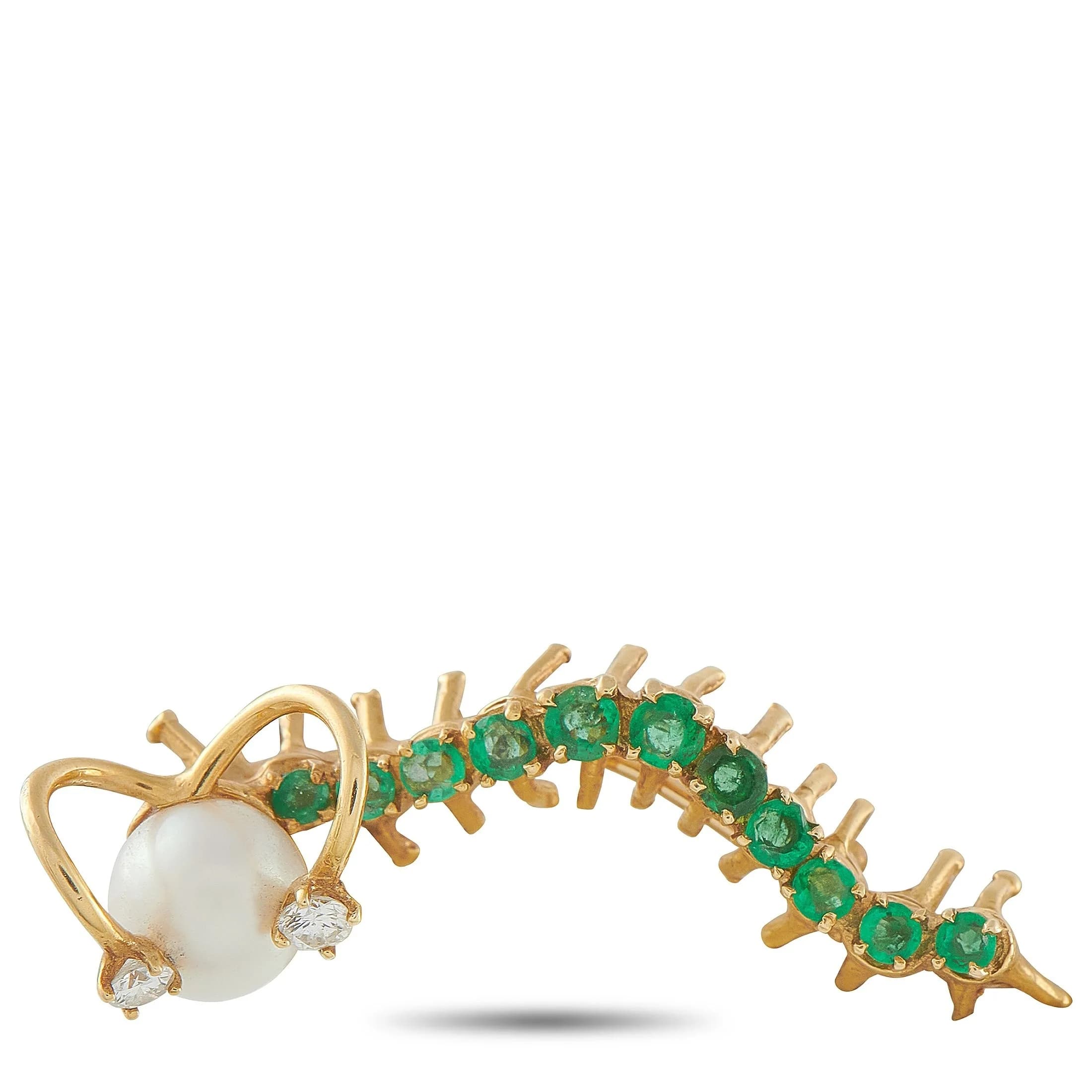 An 18K Yellow Gold Diamond, Emerald, and Pearl Caterpillar Brooch. The caterpillar design features emerald gemstones, a pearl as the head, and diamonds on the antennae. Crafted from 18K Yellow Gold, it measures 0.44 inches long by 1.5 inches wide. Good condition and includes a gift box. Total weight: 7.0 grams. *This item is held at Cadmore USA Office in Pennsylvania, USA and will be shipped from there. Buyers will be responsible for direct shipping payments.*