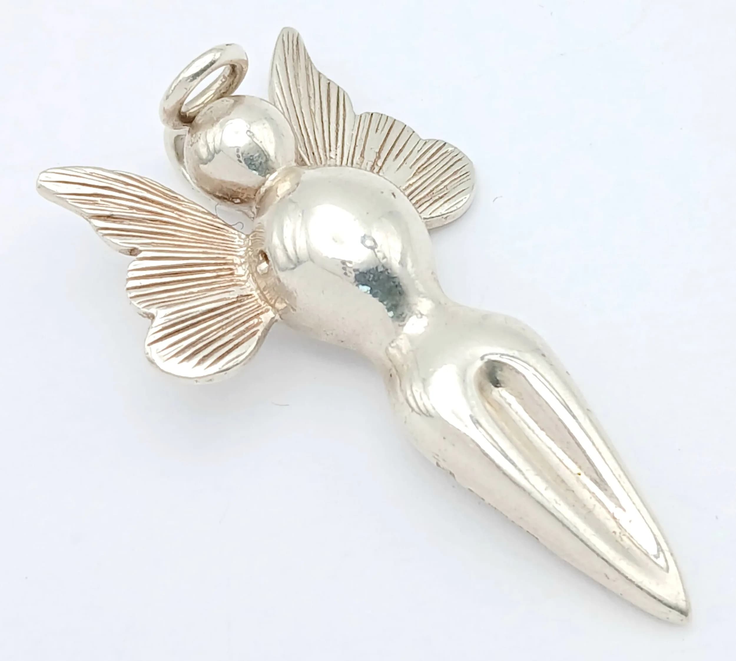 A STERLING SILVER, ANGEL PENDANT. 12.1G. SC 5138