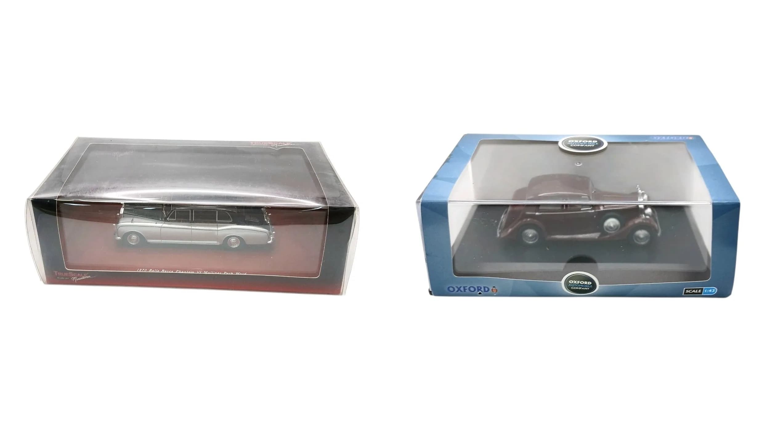 Two 1/43 scale Rolls Royce die cast models. A1970 Phantom V1 Mulliner by True scale & a 25/30 Thrupp & Mabery by Oxford. Very good condition.