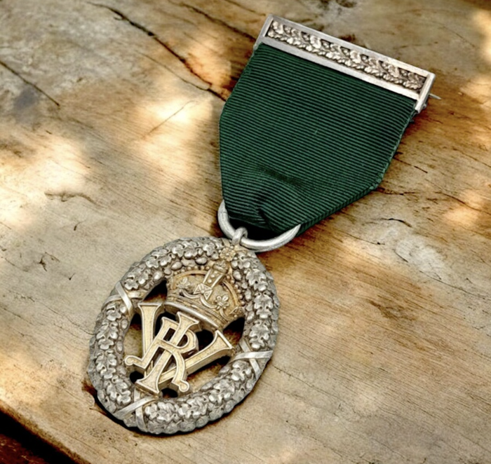 Militaria